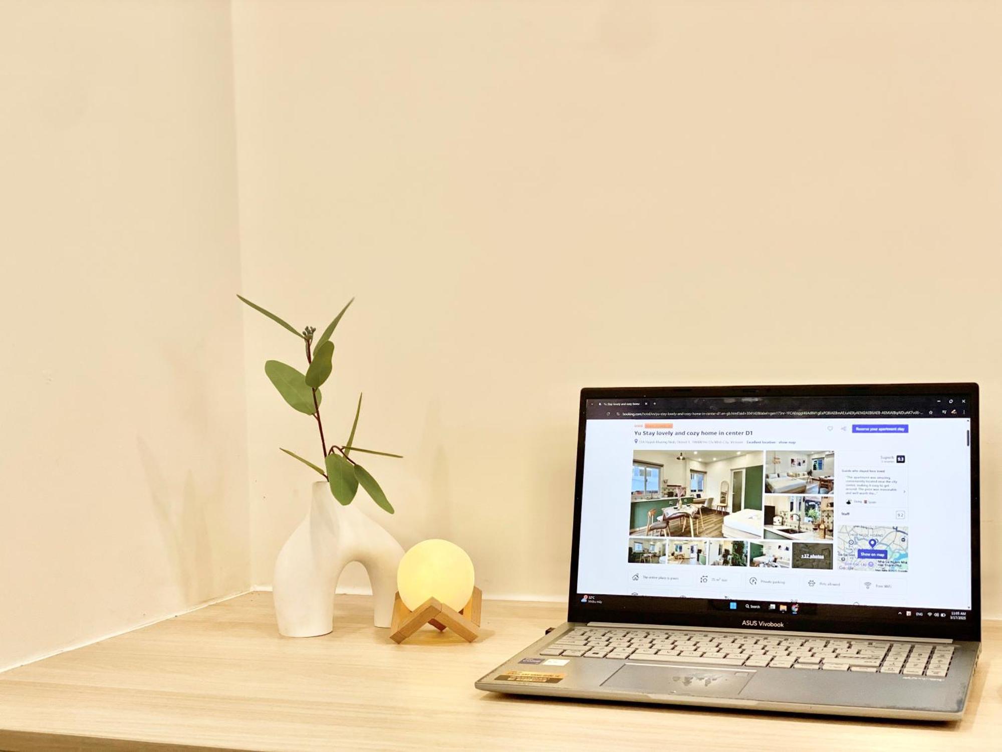 Yu Lovely And Cozy In Center D1 * Ho Chi Minh City